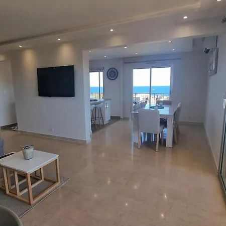 Luxury Vue Panoramique * أنتيب